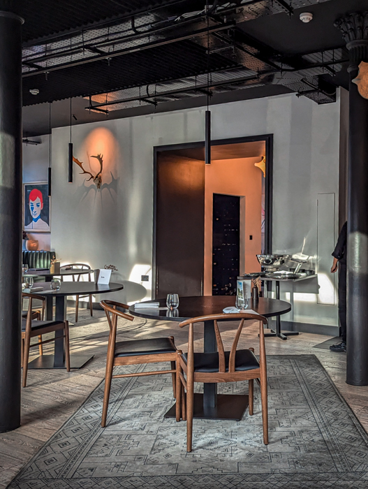 etch. by Steven Edwards - photos by Daniela Toporek 