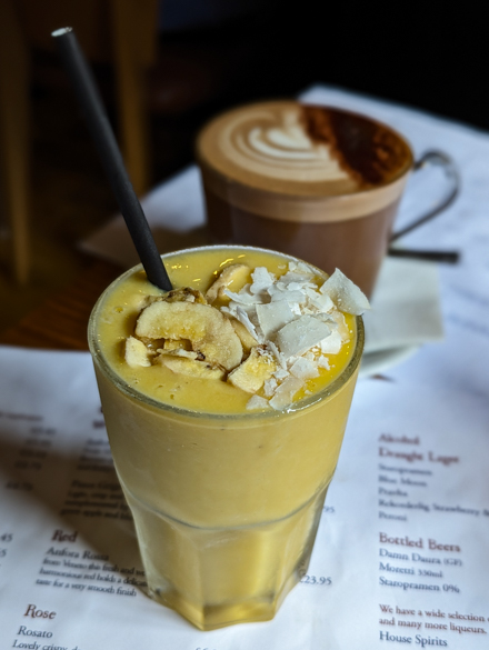 Coffee shops in Glasgow - SinglEnd- Daniela Toporek